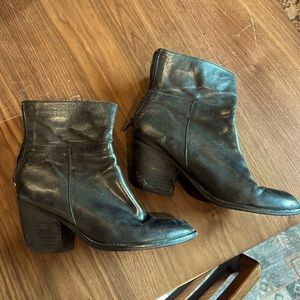 Jeffrey Campbell Rosmore Bootie